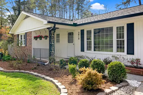 3910 Hillgrand Dr, Durham, NC 27705