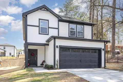609 Rawls Dr, Raleigh, NC 27610