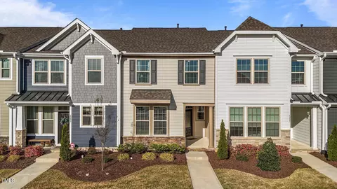 6205 Taylor Rd, Wendell, NC 27591