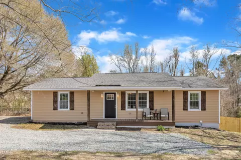 2914 Old Stage Rd N, Coats, NC 27521