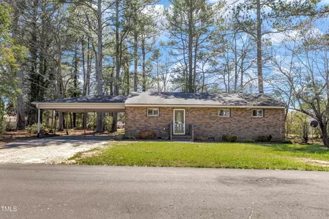 417 Baker St, Nashville, NC 27856