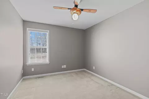 Bedroom - 7905 Willow Croft Dr, Willow Spring, NC 27592 photo 4 of 5