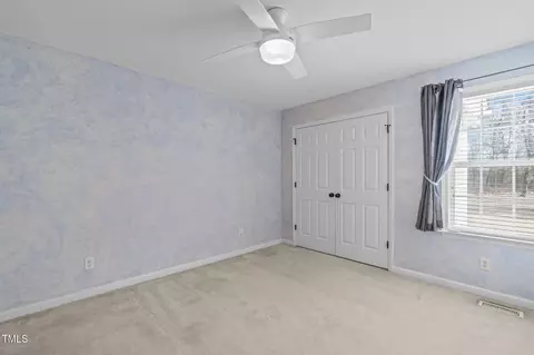 Bedroom - 7905 Willow Croft Dr, Willow Spring, NC 27592 photo 3 of 5