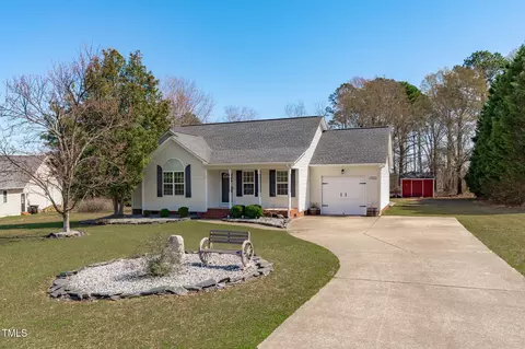 7905 Willow Croft Dr, Willow Spring, NC 27592