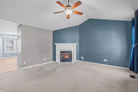Living - 7905 Willow Croft Dr, Willow Spring, NC 27592 photo 1 of 2