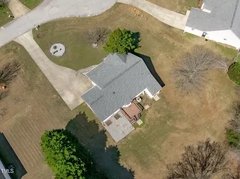 View/Area - 7905 Willow Croft Dr, Willow Spring, NC 27592 photo 2 of 3