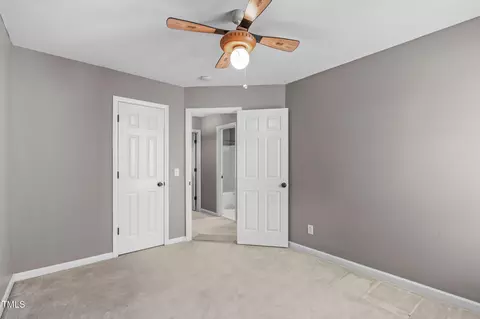 Bedroom - 7905 Willow Croft Dr, Willow Spring, NC 27592 photo 5 of 5