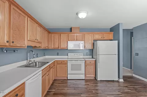 Kitchen - 7905 Willow Croft Dr, Willow Spring, NC 27592 photo 1 of 1