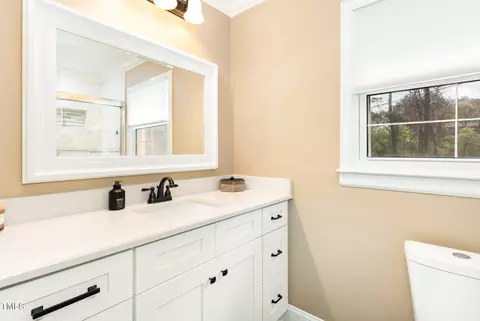 Bath - 703 Sybil Dr, Durham, NC 27703 photo 2 of 3