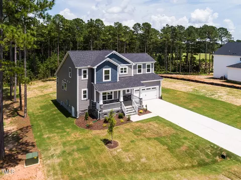 266 Golfview Ave, Benson, NC 27504