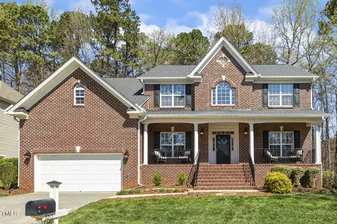 8215 Cushing St, Raleigh, NC 27613