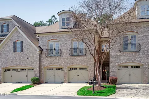 162 Arabella Ct, Cary, NC 27518