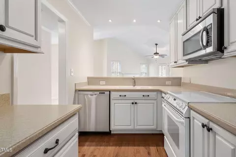 Kitchen - 107 Boldleaf Ct, Cary, NC 27513 photo 3 of 3