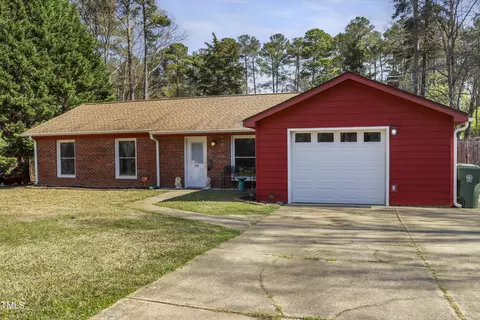 1418 Suterland Rd, Cary, NC 27511