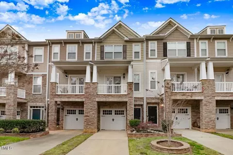 8023 Sycamore Hill Ln, Raleigh, NC 27612