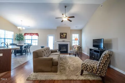 Living - 626 Flaherty Ave, Wake Forest, NC 27587 photo 1 of 2