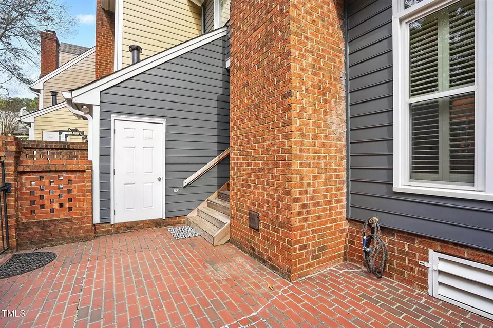 Exterior - 6108 Friars Walk Pl, Raleigh, NC 27609 photo 3 of 8
