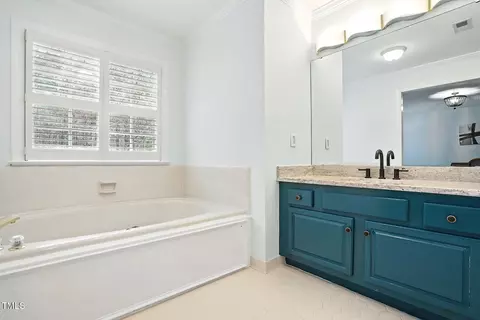 Bath - 6108 Friars Walk Pl, Raleigh, NC 27609 photo 1 of 3