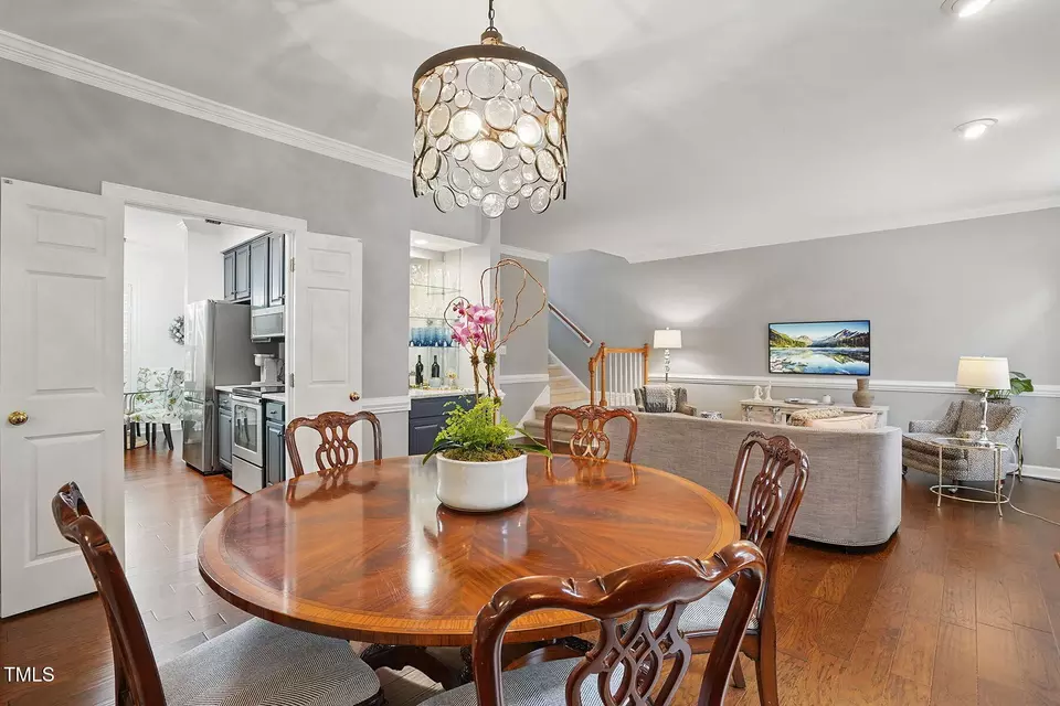 Dining - 6108 Friars Walk Pl, Raleigh, NC 27609 photo 2 of 6