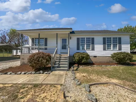 125 Wynnridge Dr, Angier, NC 27501