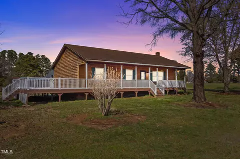 71 Romans Rd, Roxboro, NC 27574