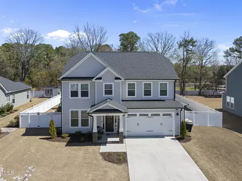 239 Hopper Cir, Clayton, NC 27520