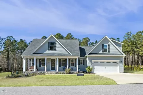 236 Star Valley Dr, Angier, NC 27501