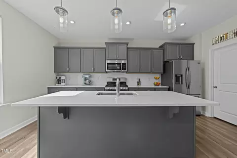 Kitchen - 118 Lockhaven Dr, Garner, NC 27529 photo 2 of 3