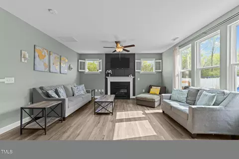 Living - 118 Lockhaven Dr, Garner, NC 27529 photo 1 of 2