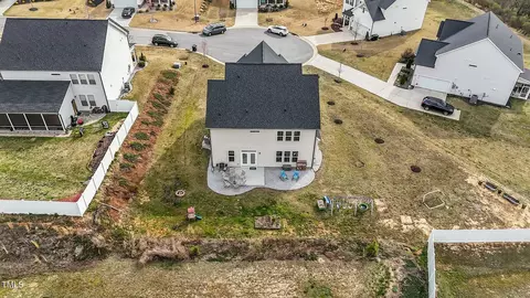 View/Area - 118 Lockhaven Dr, Garner, NC 27529 photo 4 of 8