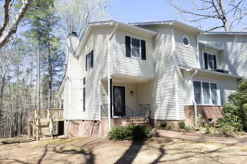 362 Linden Close, Pittsboro, NC 27312