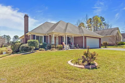 248 Brookfield Cir, Sanford, NC 27330