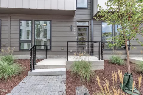 512 Gordon St # 404, Durham, NC 27701
