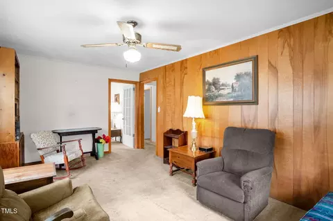 200 N 9th St, Erwin, NC 28339 photo 4