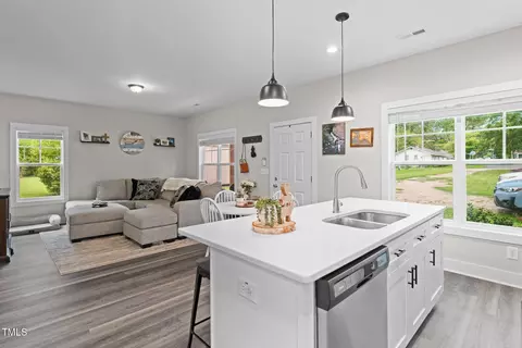 501 E Granville St, Dunn, NC 28334