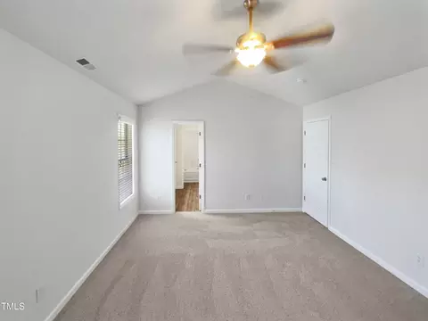 23 Round Spring Ln, Durham, NC 27712 photo 5