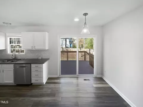 23 Round Spring Ln, Durham, NC 27712 photo 10