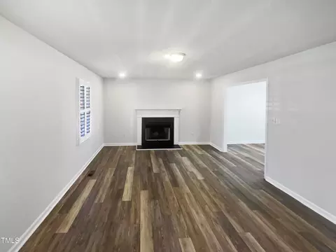 23 Round Spring Ln, Durham, NC 27712 photo 9