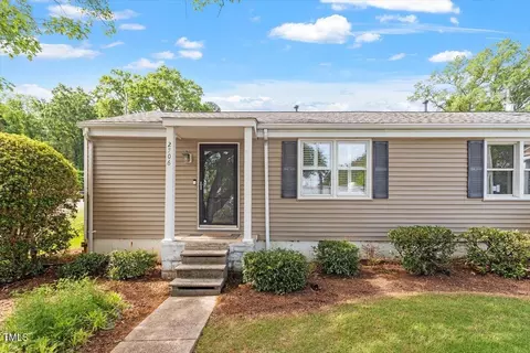 2706 Mcneil St, Raleigh, NC 27608