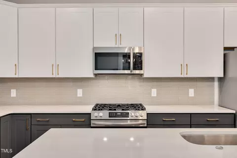 Kitchen - 2212 Edwin Ave #A, Durham, NC 27705 photo 2 of 5
