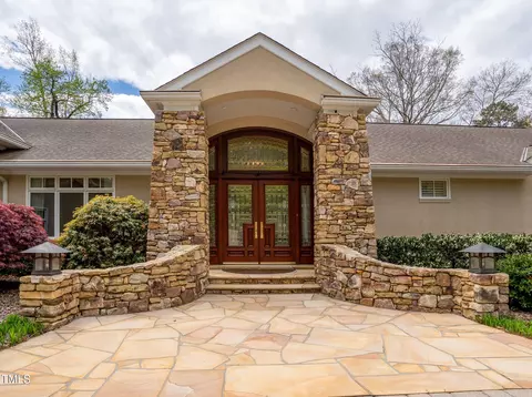 345 Porters Gln, New London, NC 28127