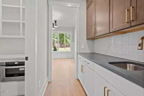 Entry Way - 2603 Vineyard St, Durham, NC 27707 photo 1 of 4