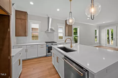 Kitchen - 2603 Vineyard St, Durham, NC 27707 photo 5 of 6