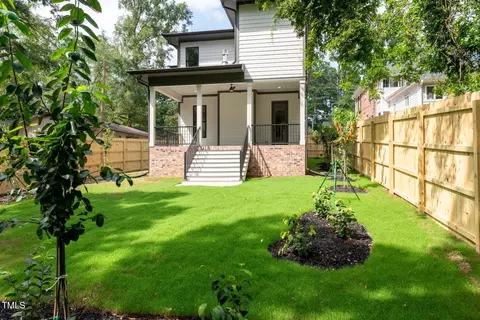 Exterior - 2603 Vineyard St, Durham, NC 27707 photo 6 of 7