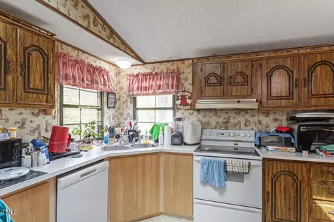 1104 Cattleman Cir, Garner, NC 27529 photo 14