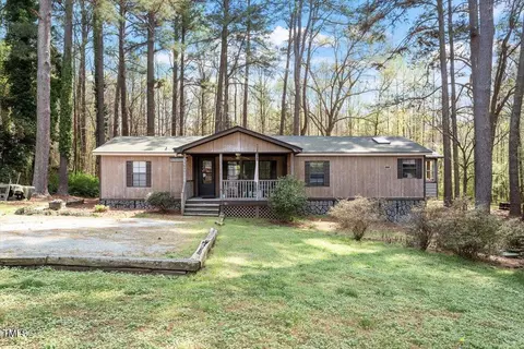 1104 Cattleman Cir, Garner, NC 27529 photo 2