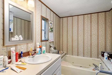 1104 Cattleman Cir, Garner, NC 27529 photo 10