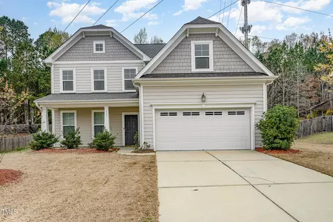 318 Sylvias Ct, Durham, NC 27703