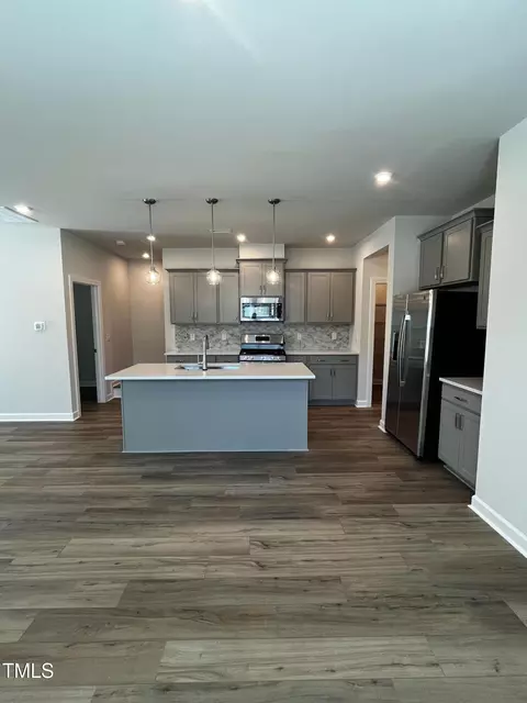 628 Brittany Ct, Durham, NC 27703 photo 3