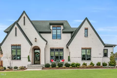 1801 Clifton Pines Dr, Cary, NC 27519